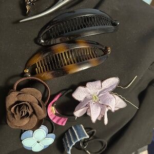 Vintage 90s Y2K Hair Accessories Lot – Banana Clips, Claw Clips, Floral Ties